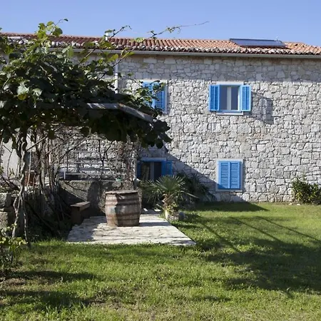 Apartamento In With Balcony, Air Conditioning, Wifi, Washing Machine 4982-9