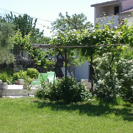 Apartamento In With Balcony, Air Conditioning, Wifi, Washing Machine 4982-9