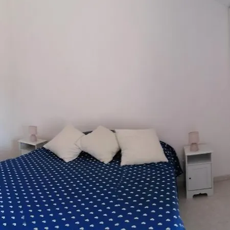 Apartamento In With Balcony, Air Conditioning, Wifi, Washing Machine 4982-9