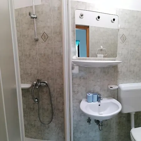 Apartamento In With Balcony, Air Conditioning, Wifi, Washing Machine 4982-9 *