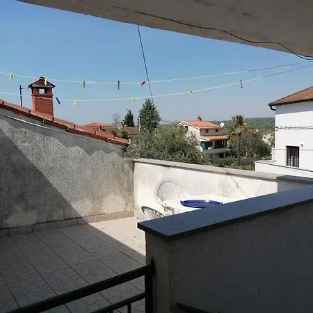 In With Balcony, Air Conditioning, Wifi, Washing Machine 4982-9 Funtana