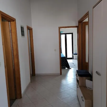 In With Balcony, Air Conditioning, Wifi, Washing Machine 4982-9 Funtana